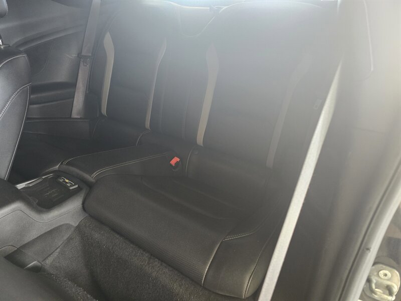 Used 2017 Chevrolet Camaro SS RWD image 10