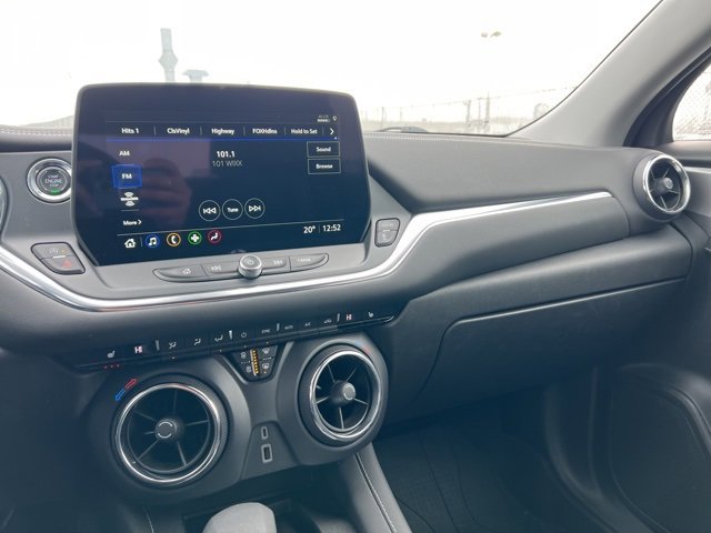 Used 2024 Chevrolet Blazer LT w/ Convenience Package image 10