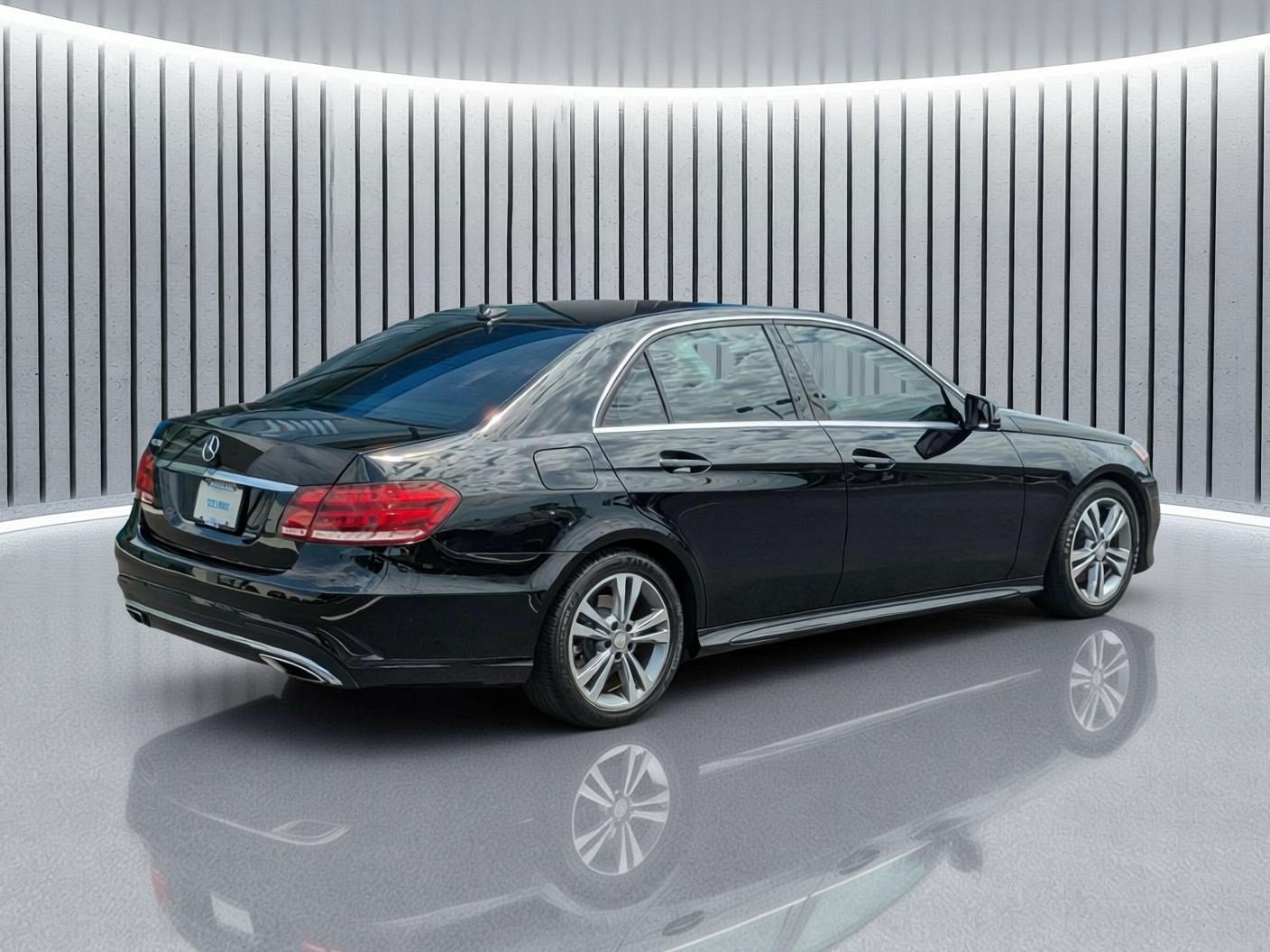 Used 2016 Mercedes-Benz E 350 Sedan image 6