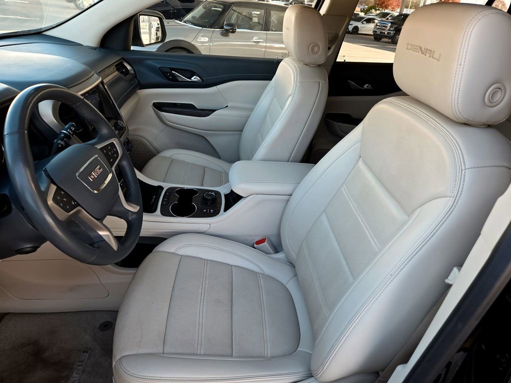 Used 2023 GMC Acadia Denali FWD image 26