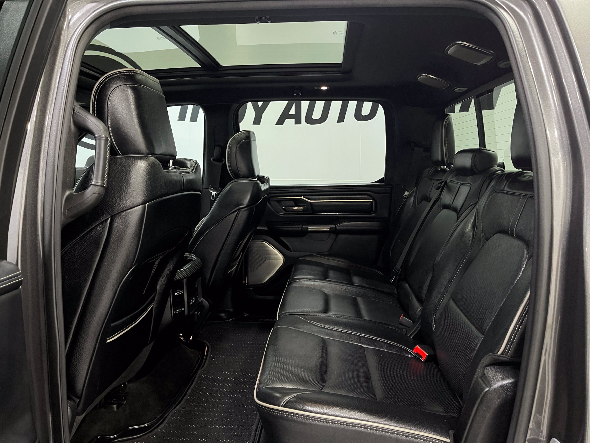 Used 2021 RAM 1500 Limited w/ Night Edition AWD/4WD image 27