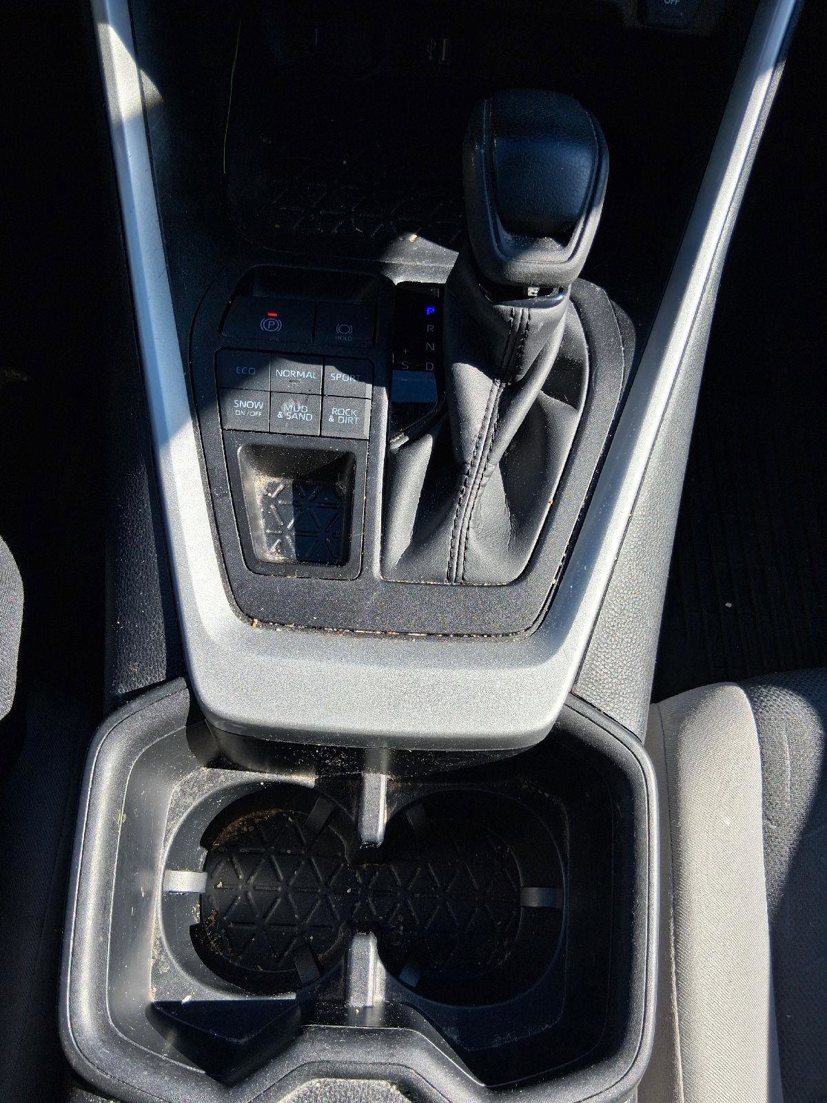 Used 2024 Toyota RAV4 XLE image 15