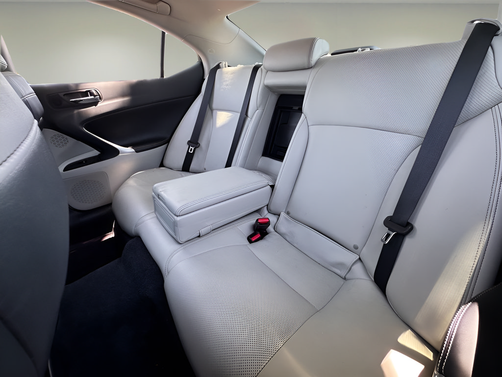 Used 2013 Lexus IS 250 w/ Premium Pkg Value Edition RWD image 20