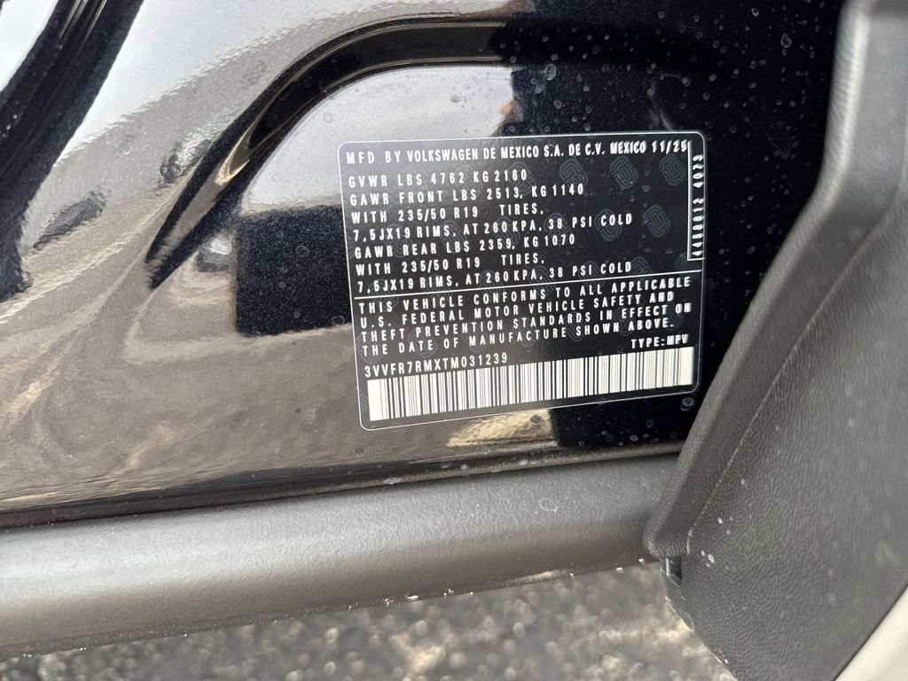 New 2026 Volkswagen Tiguan SE FWD image 28