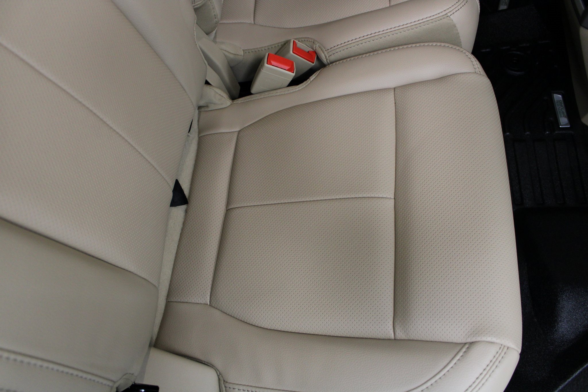 Used 2018 Ford F150 Lariat w/ Equipment Group 501A Mid image 22