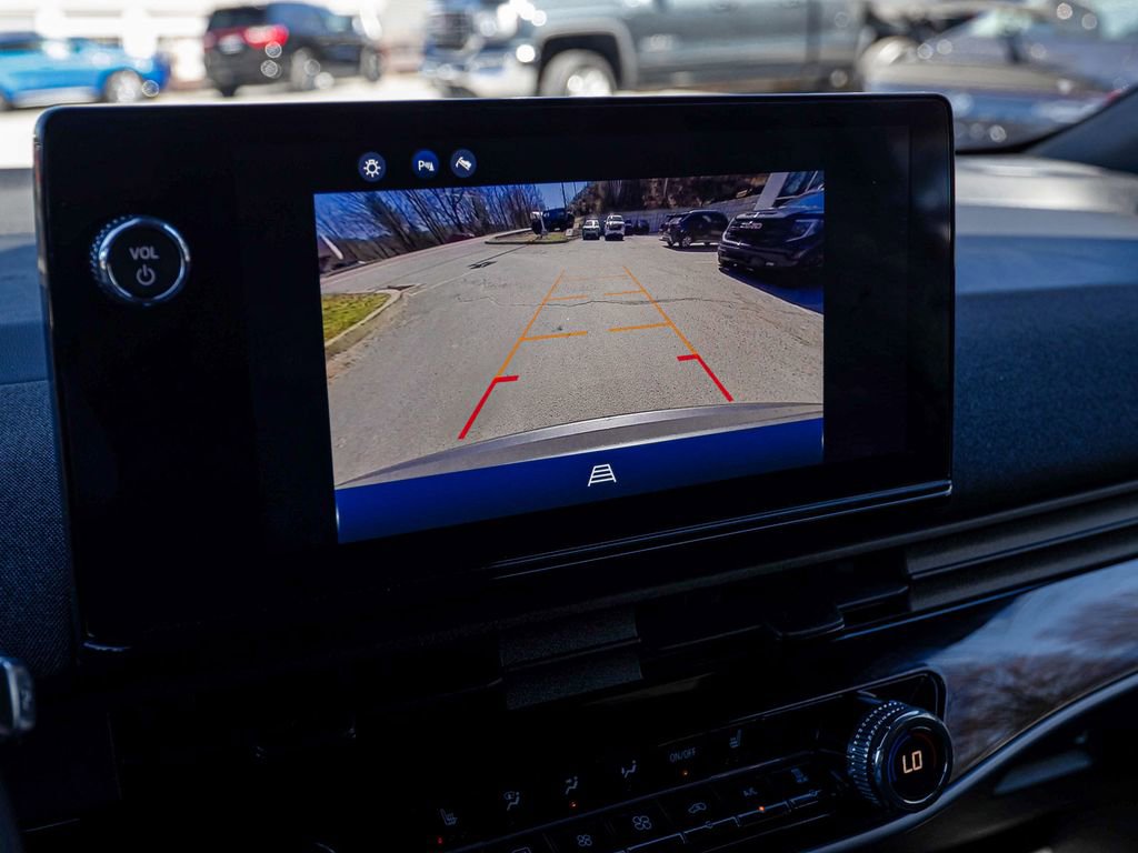 Used 2025 Honda Prologue EX image 19