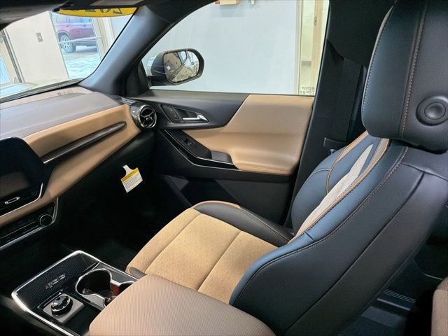 New 2026 Chevrolet Equinox ACTIV w/ Convenience Package III image 23