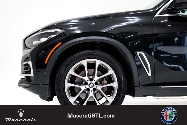 Used 2023 BMW X5 xDrive40i AWD/4WD image 25