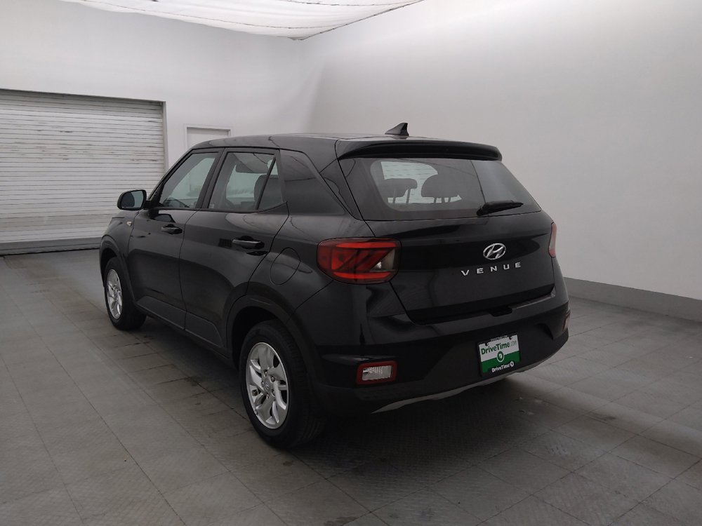 Used 2021 Hyundai Venue SE FWD image 5