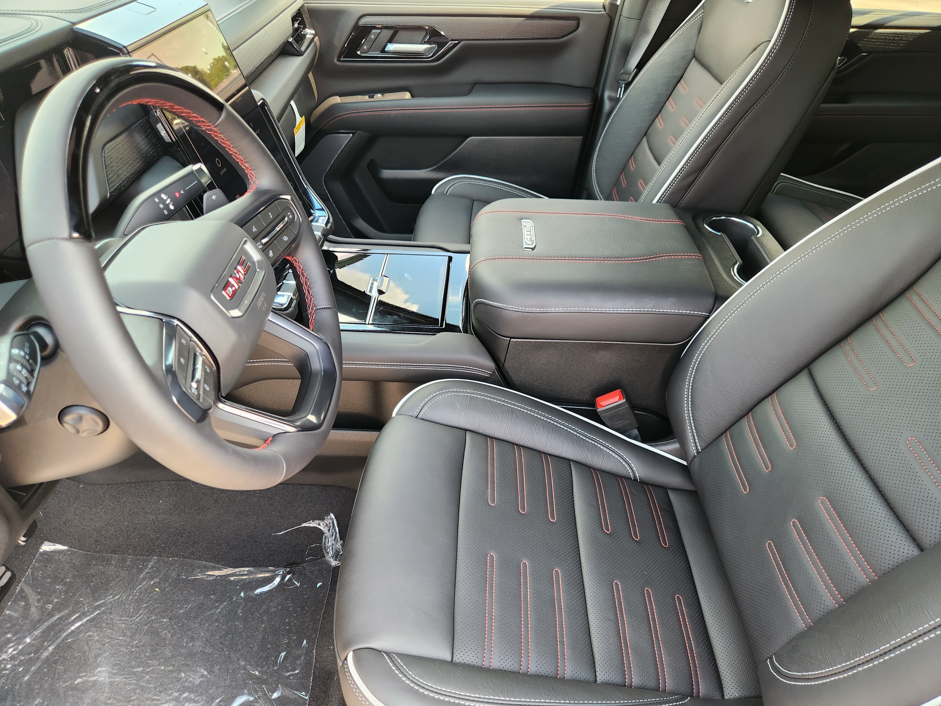 New 2027 GMC Yukon AT4 Ultimate AWD/4WD image 9