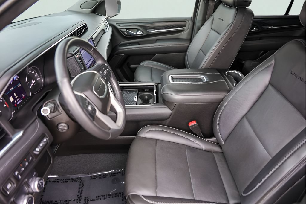 Used 2021 GMC Yukon Denali w/ Advanced Technology Package RWD image 12