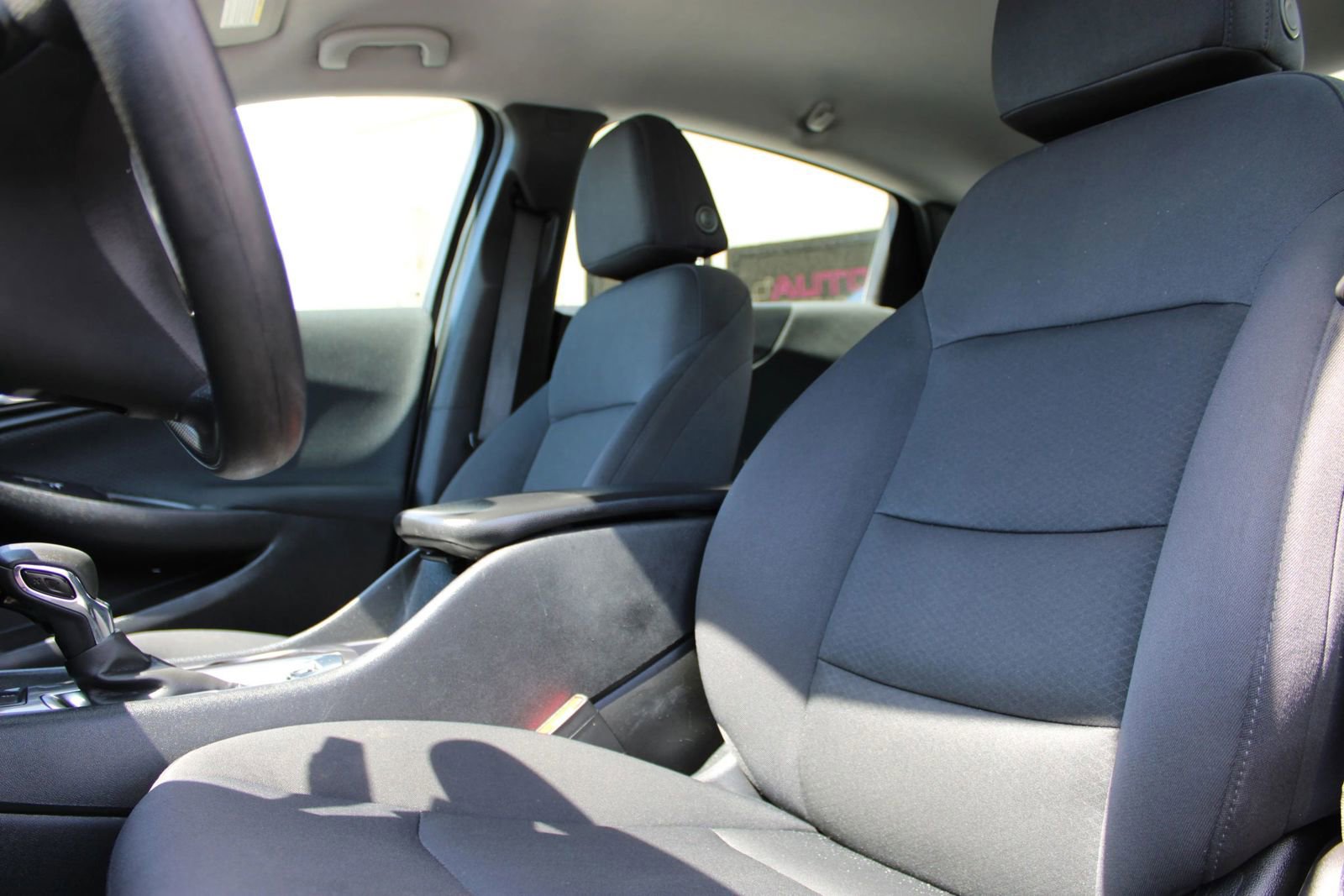 Used 2023 Chevrolet Malibu LS image 12