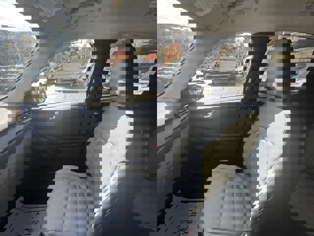 Used 2023 Ford Escape Platinum image 20