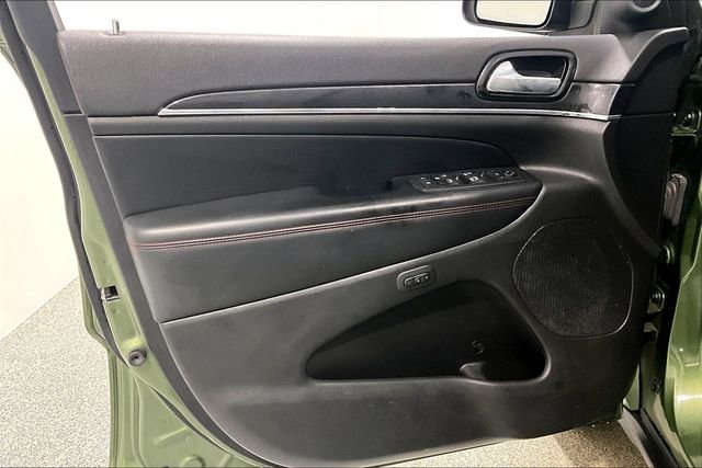 Used 2020 Jeep Grand Cherokee Trailhawk w/ Premium Lighting Group image 21