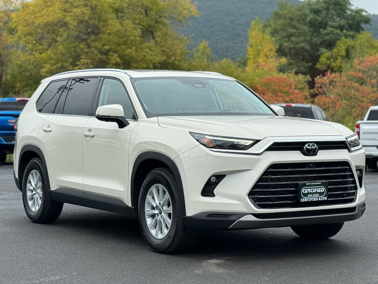 Used 2024 Toyota Grand Highlander AWD