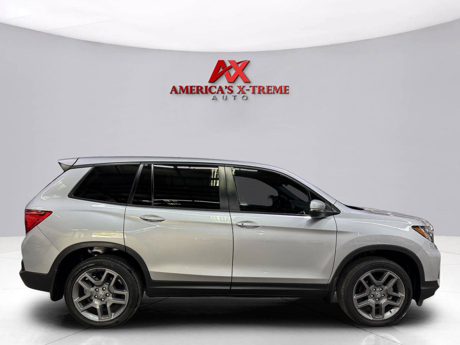 Used 2023 Honda Passport EX-L image 8