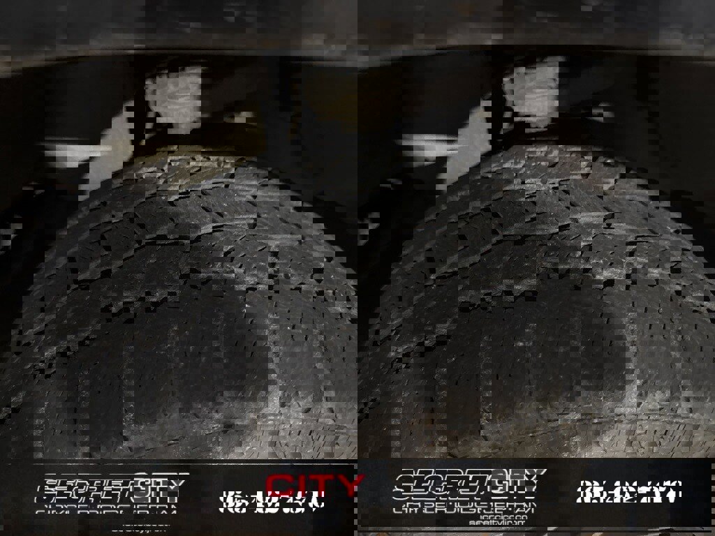 Used 2012 Toyota Tundra 4x4 Double Cab image 9