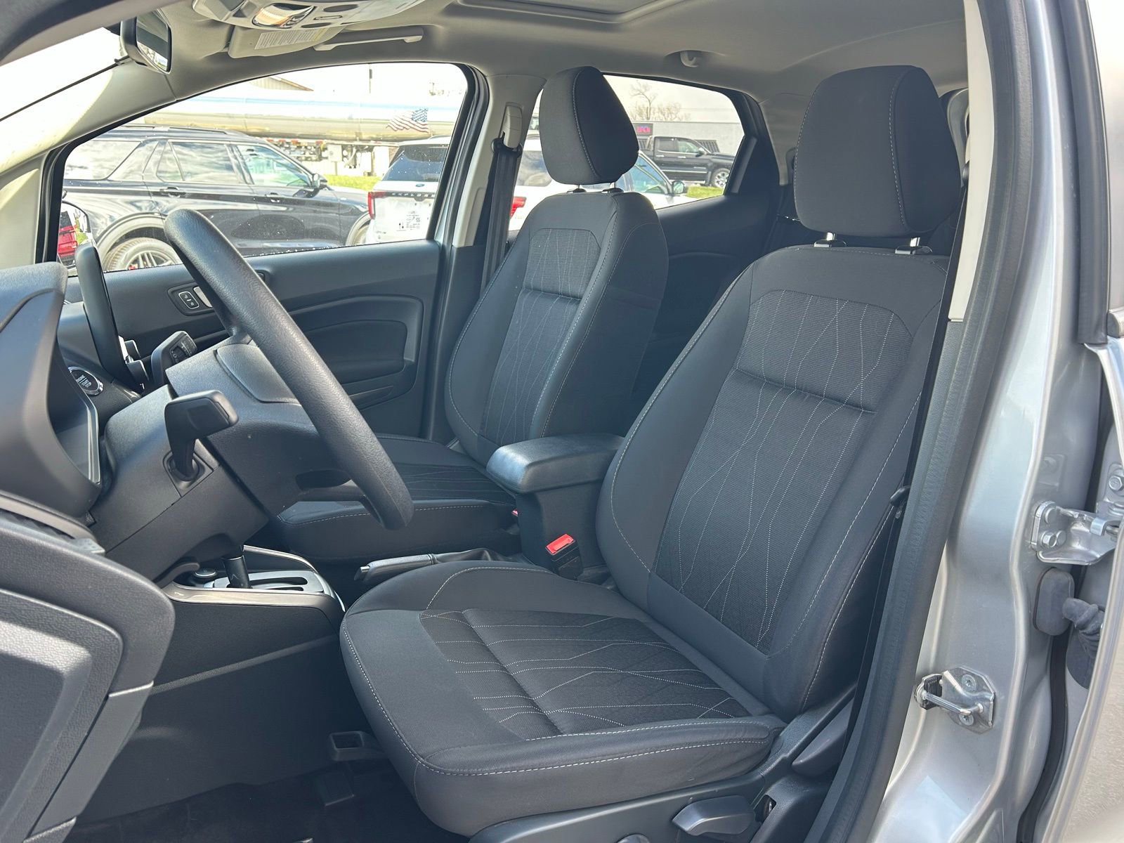 Used 2022 Ford EcoSport SE AWD/4WD image 9