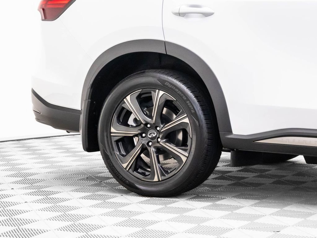 New 2026 INFINITI QX60 Autograph w/ Dark Cargo Package image 32