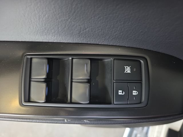 Certified 2022 Lexus GX 460 Premium w/ Premium Plus Package AWD/4WD image 28