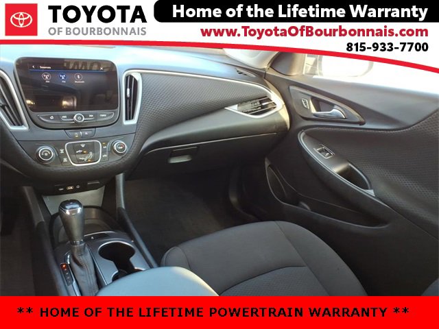 Used 2020 Chevrolet Malibu LS image 14