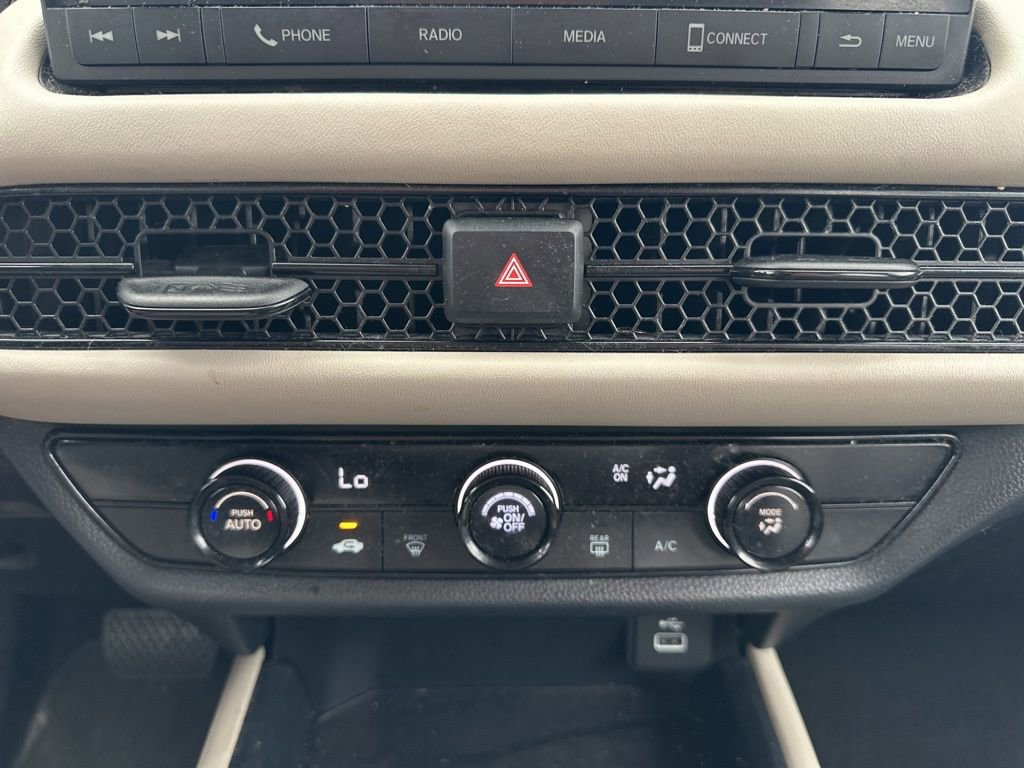 Certified 2023 Honda HR-V LX image 24