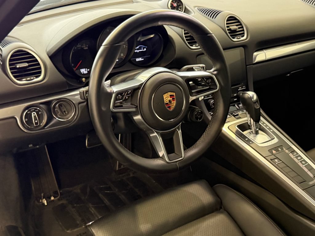 Certified 2019 Porsche 718 Cayman S RWD image 22