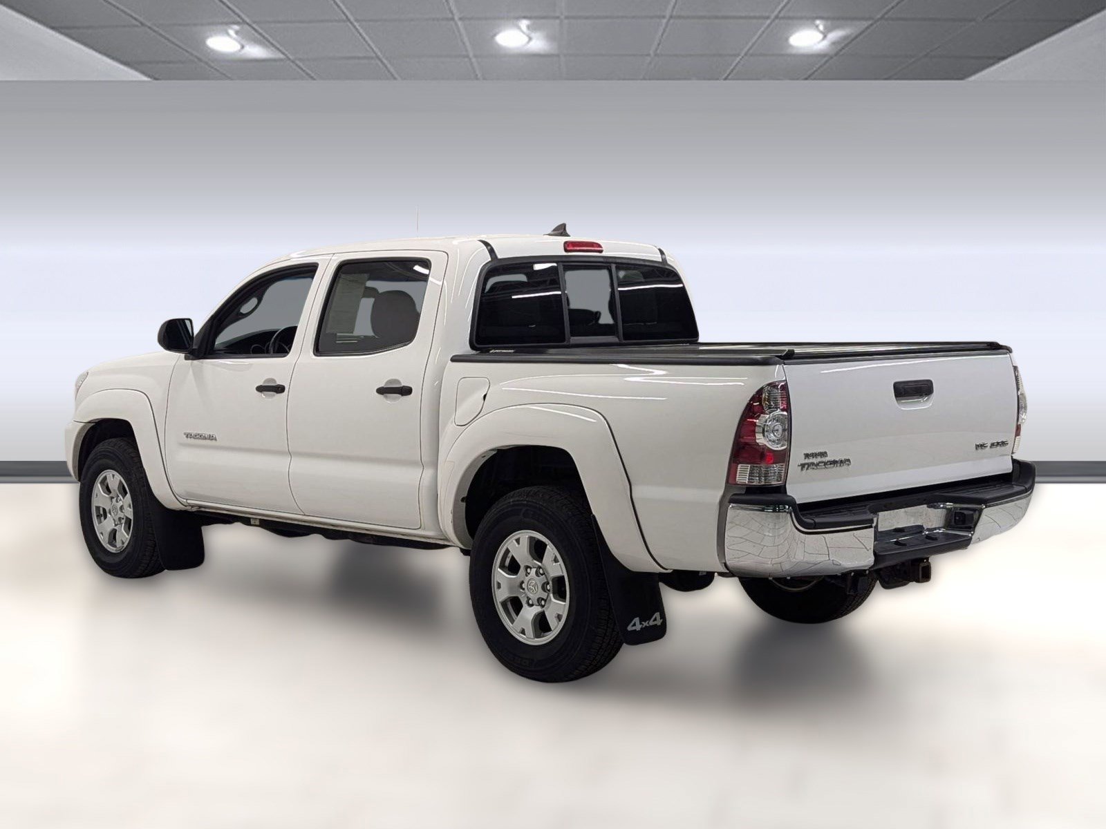 Used 2015 Toyota Tacoma 4x4 Double Cab image 2