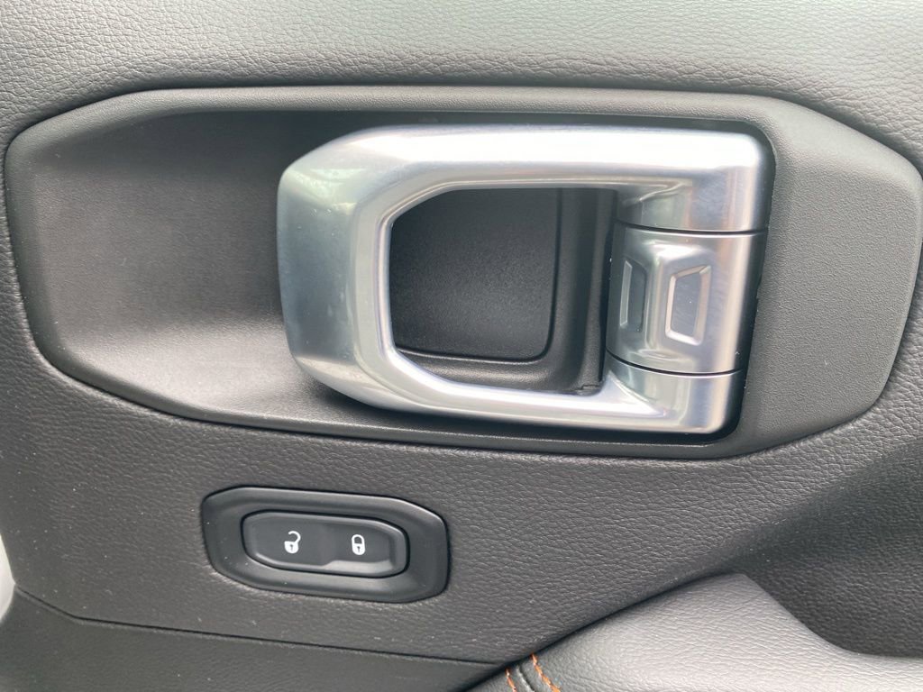 Used 2023 Jeep Gladiator Mojave w/ LED Lighting Group image 16