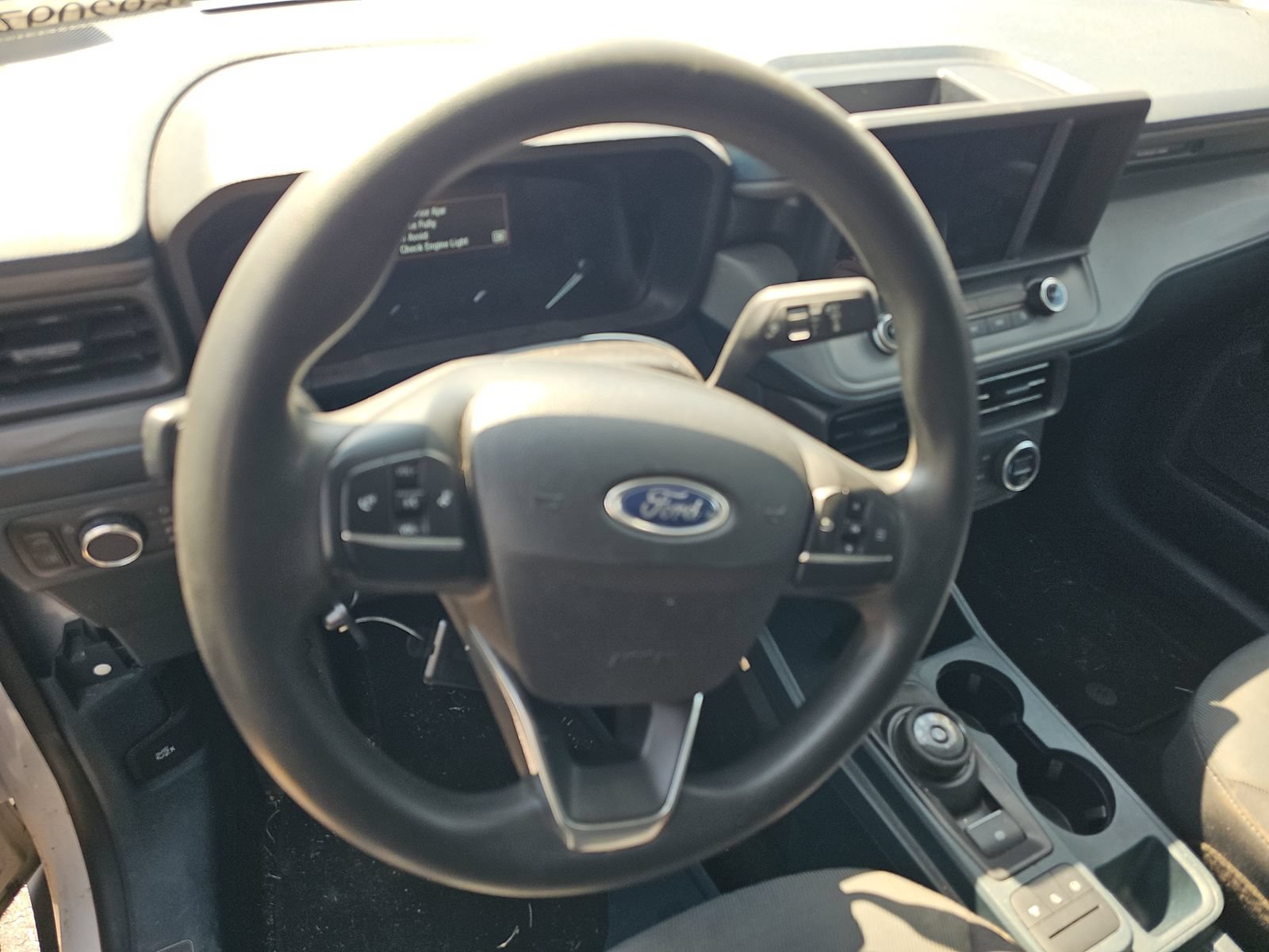 Used 2022 Ford Maverick XL FWD image 11
