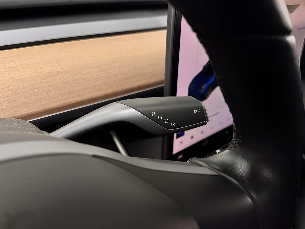 Used 2019 Tesla Model 3 Mid Range image 14