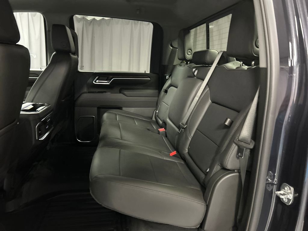 New 2026 GMC Sierra 2500 SLT w/ SLT Premium Package image 21