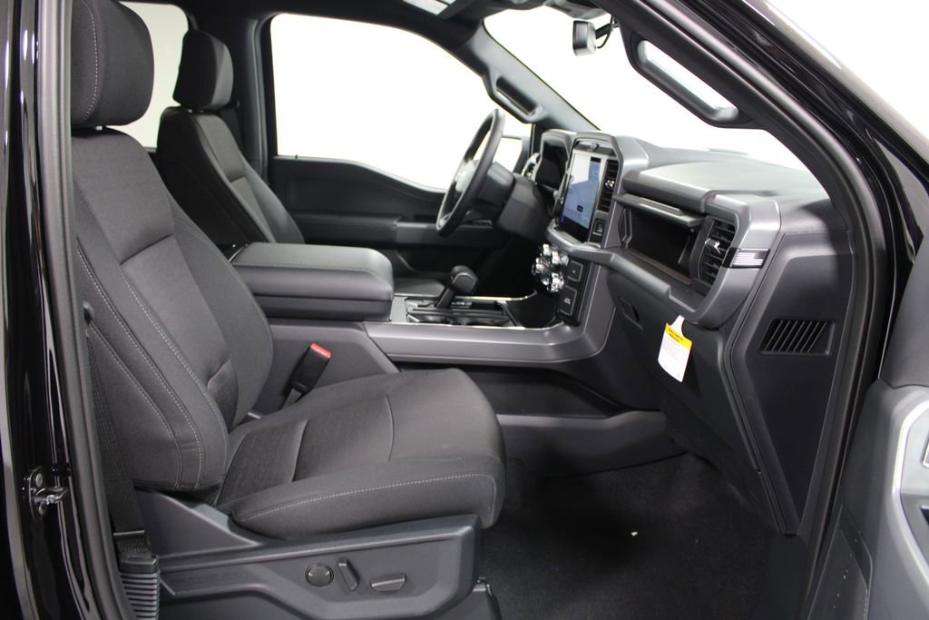 New 2026 Ford F150 XLT w/ Equipment Group 302A MID image 30