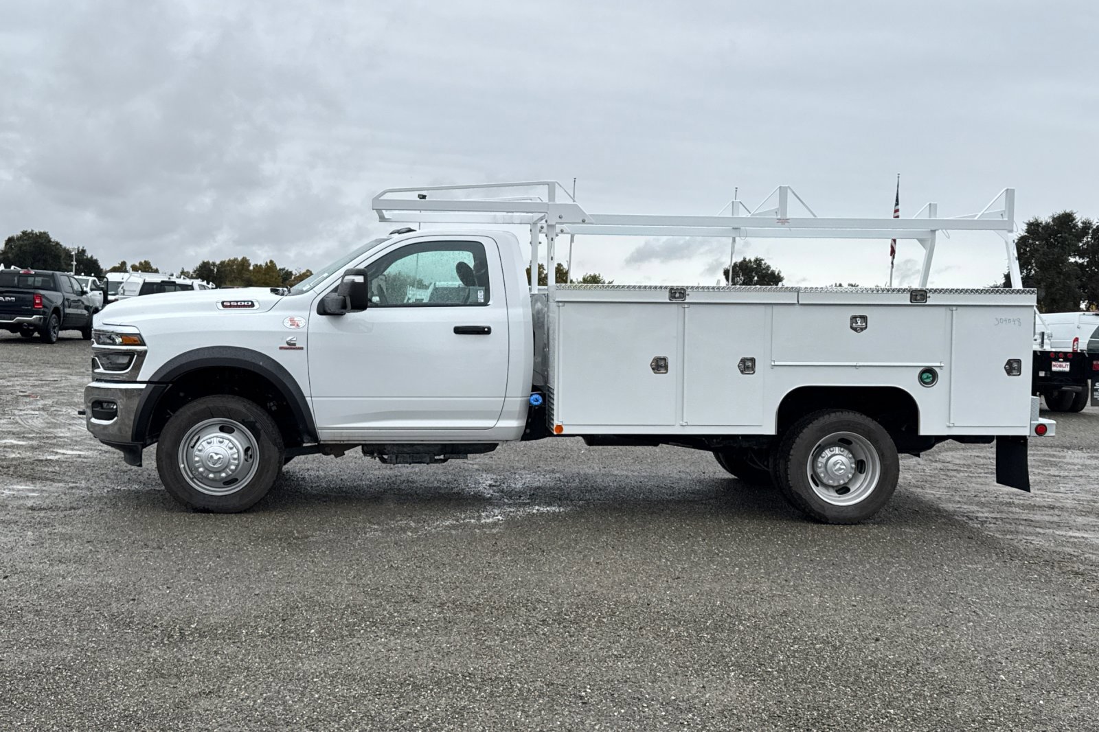 New 2026 RAM 5500 Tradesman w/ Chrome Appearance Group image 6