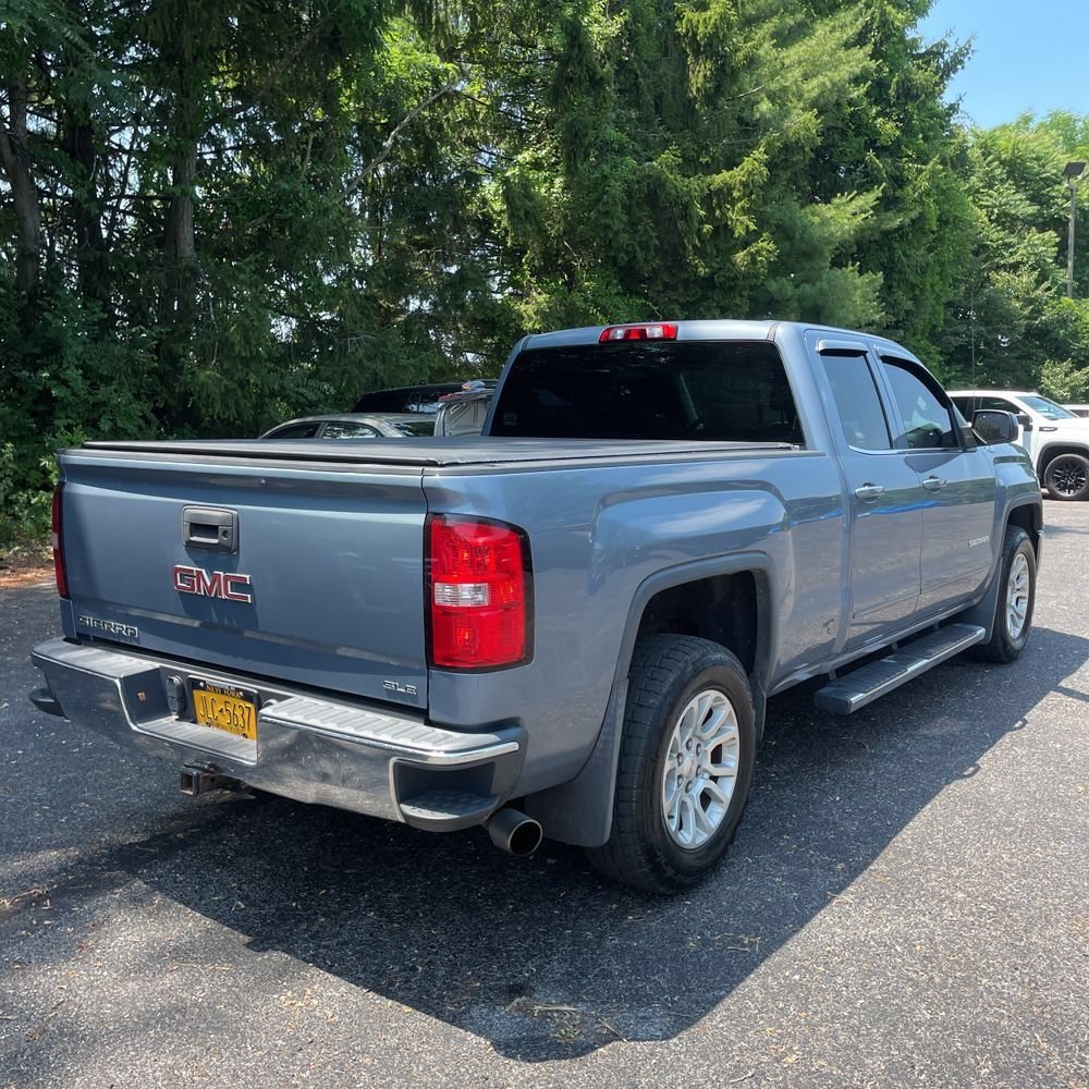 Used 2015 GMC Sierra 1500 SLE w/ SLE Value Package AWD/4WD image 6