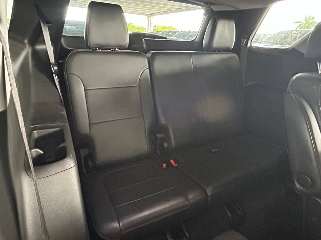 Used 2019 Chevrolet Traverse LT FWD image 41