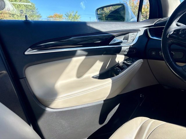 Used 2020 Buick Enclave Premium w/ Sun and Sites Package FWD image 18