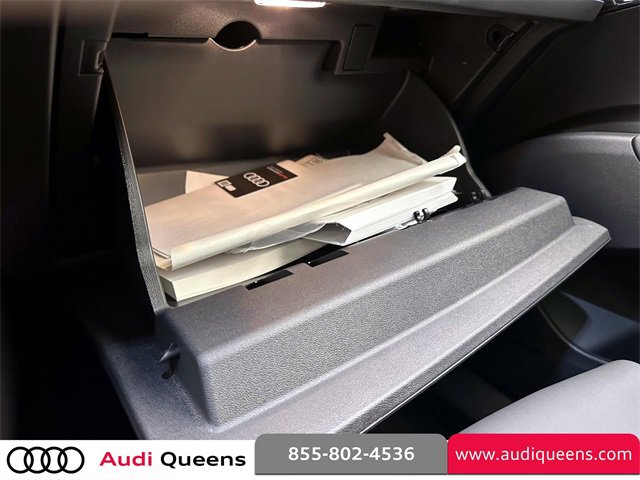 Used 2024 Audi Q4 e-tron Premium Plus w/ Premium Plus image 27