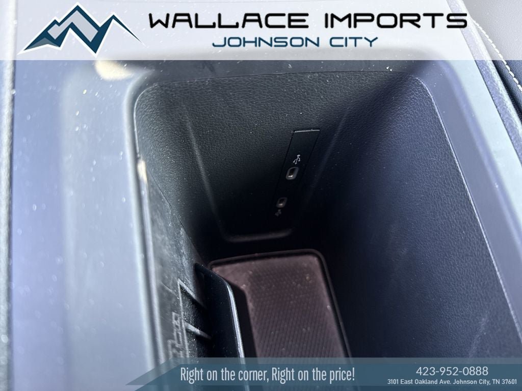 New 2025 Volkswagen Tiguan SE AWD/4WD image 31