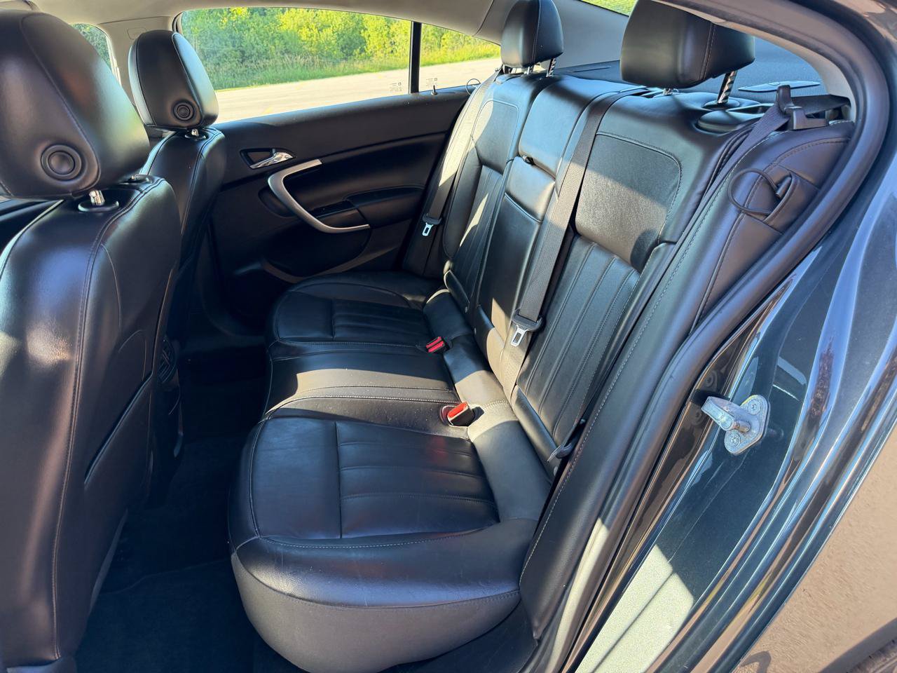 Used 2014 Buick Regal FWD image 30