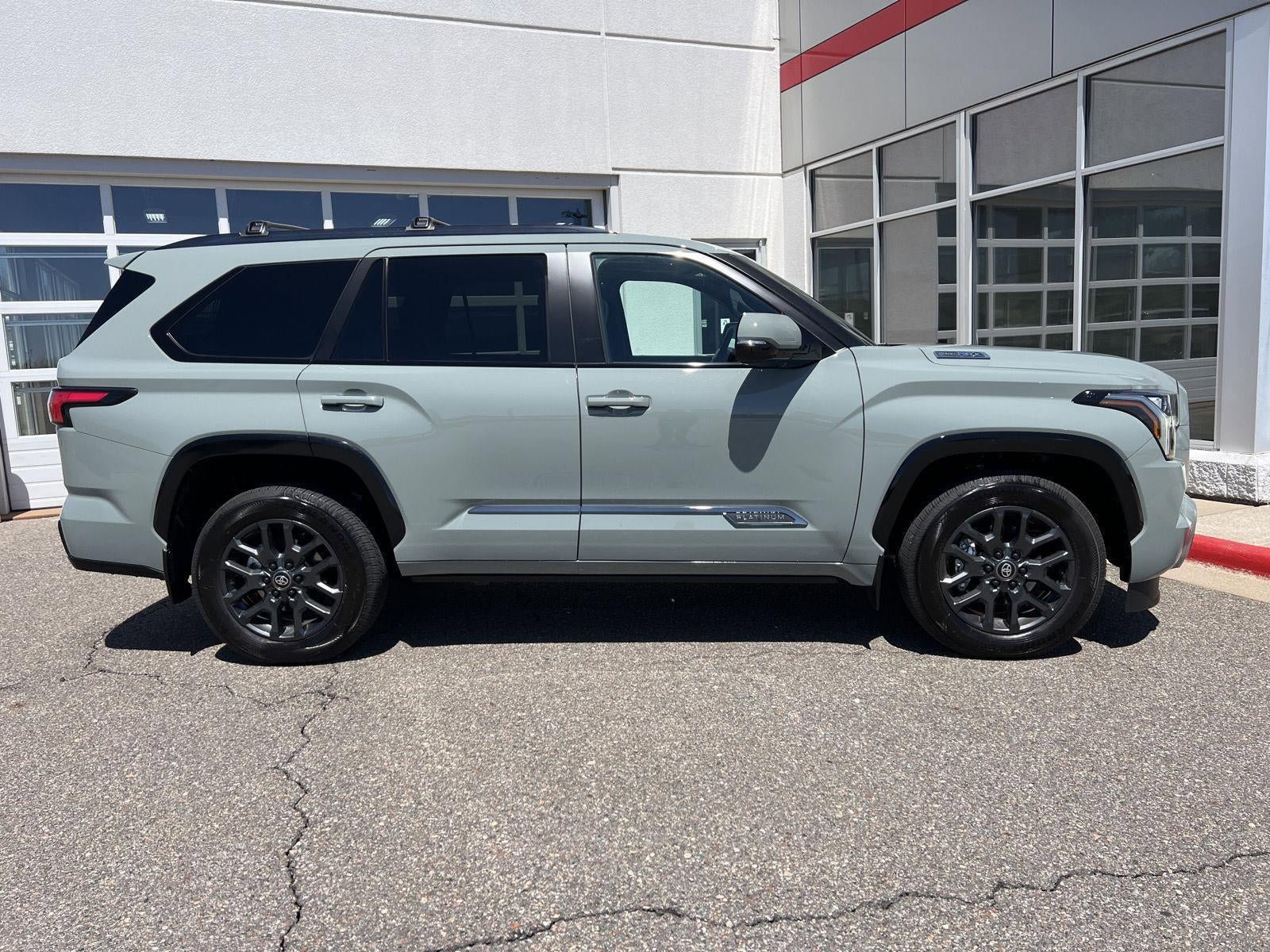 Used 2026 Toyota Sequoia Platinum AWD/4WD image 15