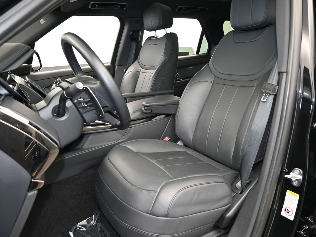 Used 2024 Land Rover Range Rover Sport Dynamic SE image 10