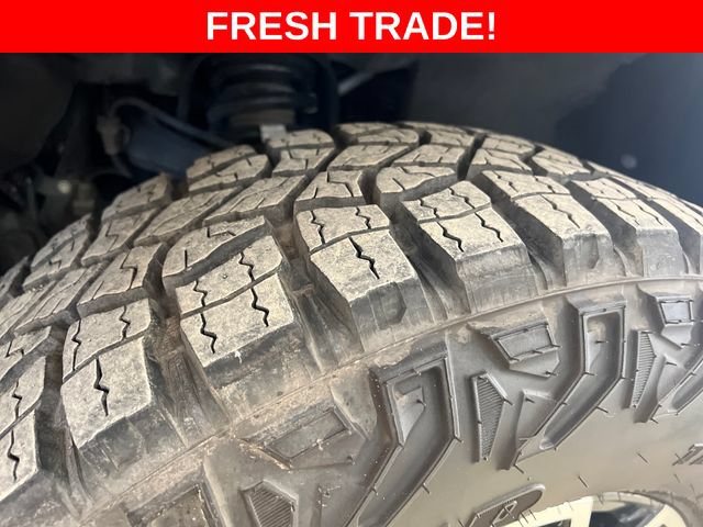 Used 2024 GMC Canyon AT4X AWD/4WD image 28