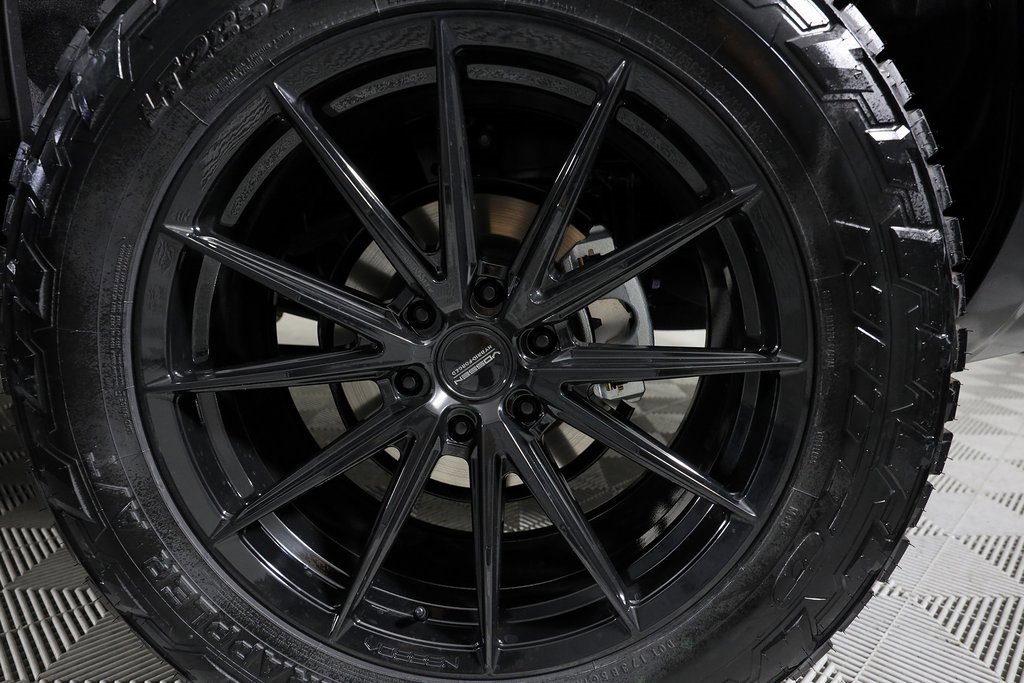 Used 2025 Lexus GX 550 w/ Accessory Package (2T) image 57