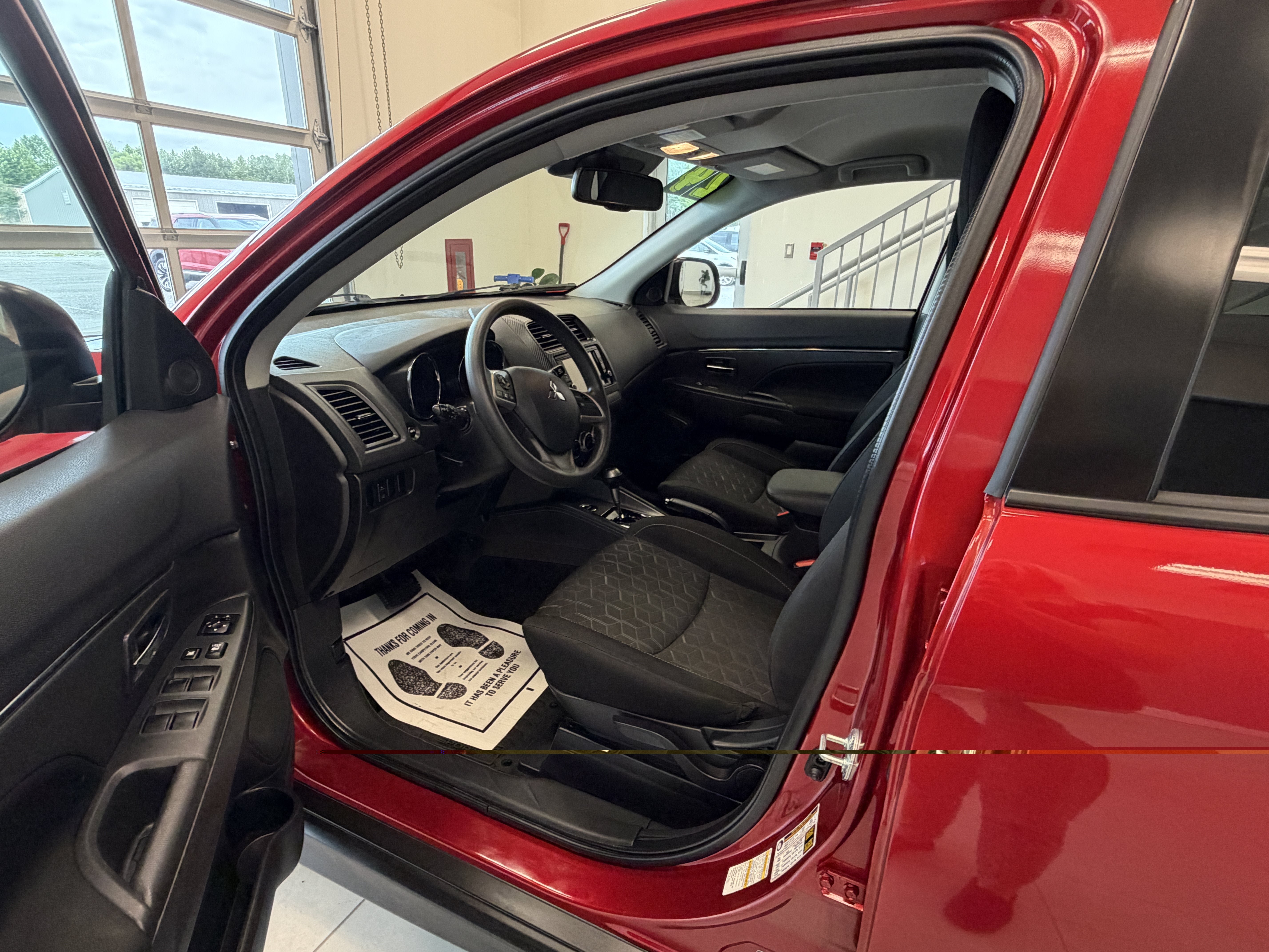 Used 2024 Mitsubishi Outlander Sport AWD image 7