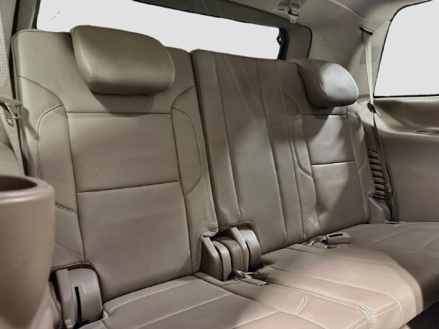 Used 2016 Chevrolet Tahoe LT w/ Luxury Package AWD/4WD image 25