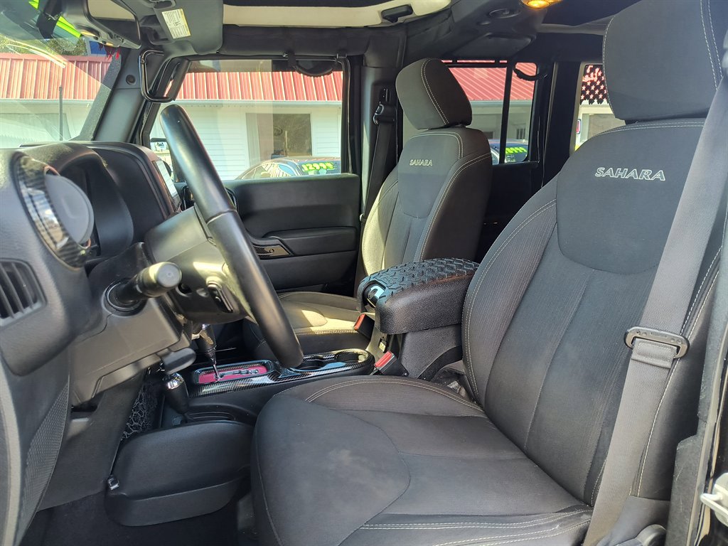 Used 2018 Jeep Wrangler Unlimited Sahara image 22