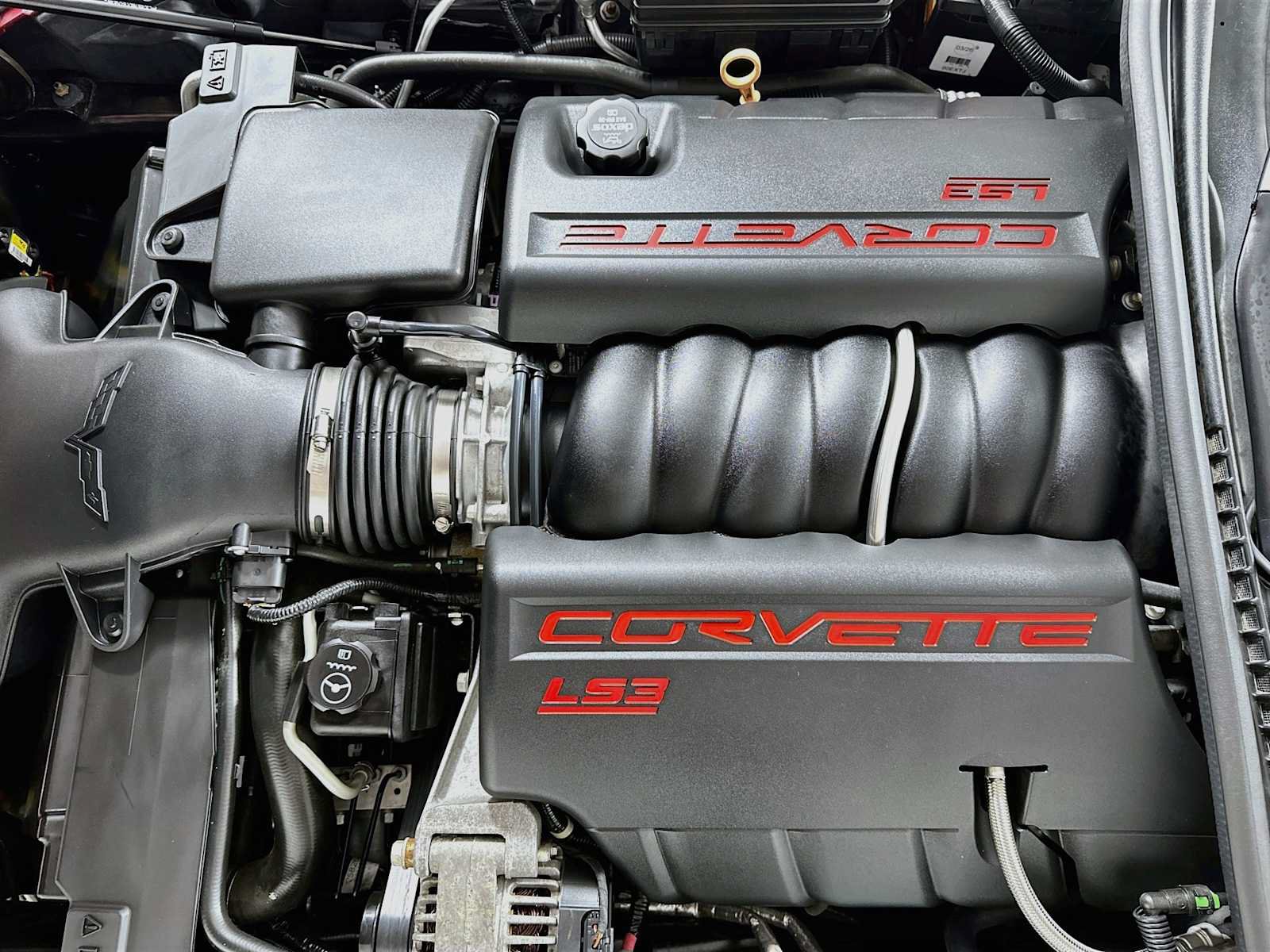 Used 2012 Chevrolet Corvette Grand Sport w/ 3LT Preferred Equipment Group RWD image 25