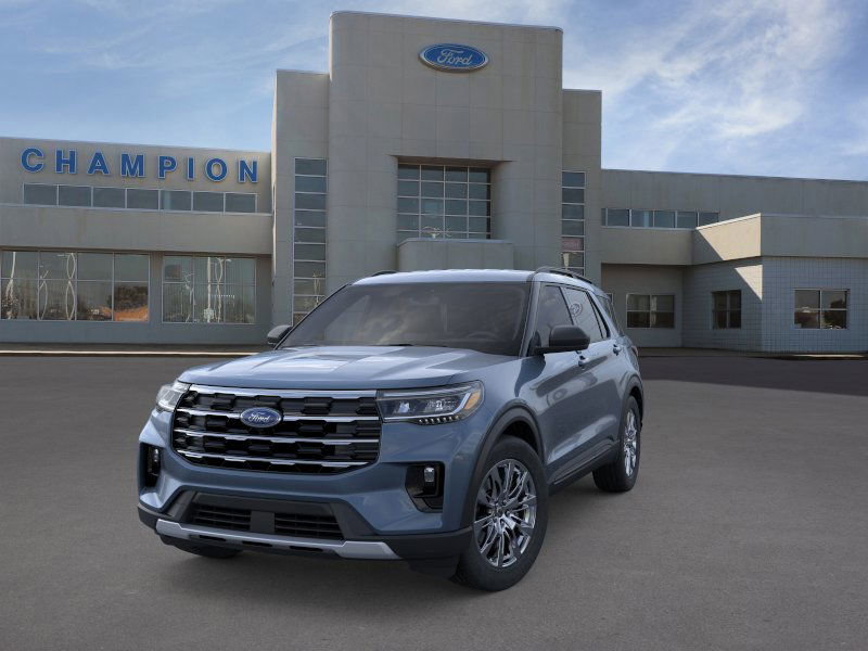 New 2026 Ford Explorer Active w/ Active Comfort Package image 2
