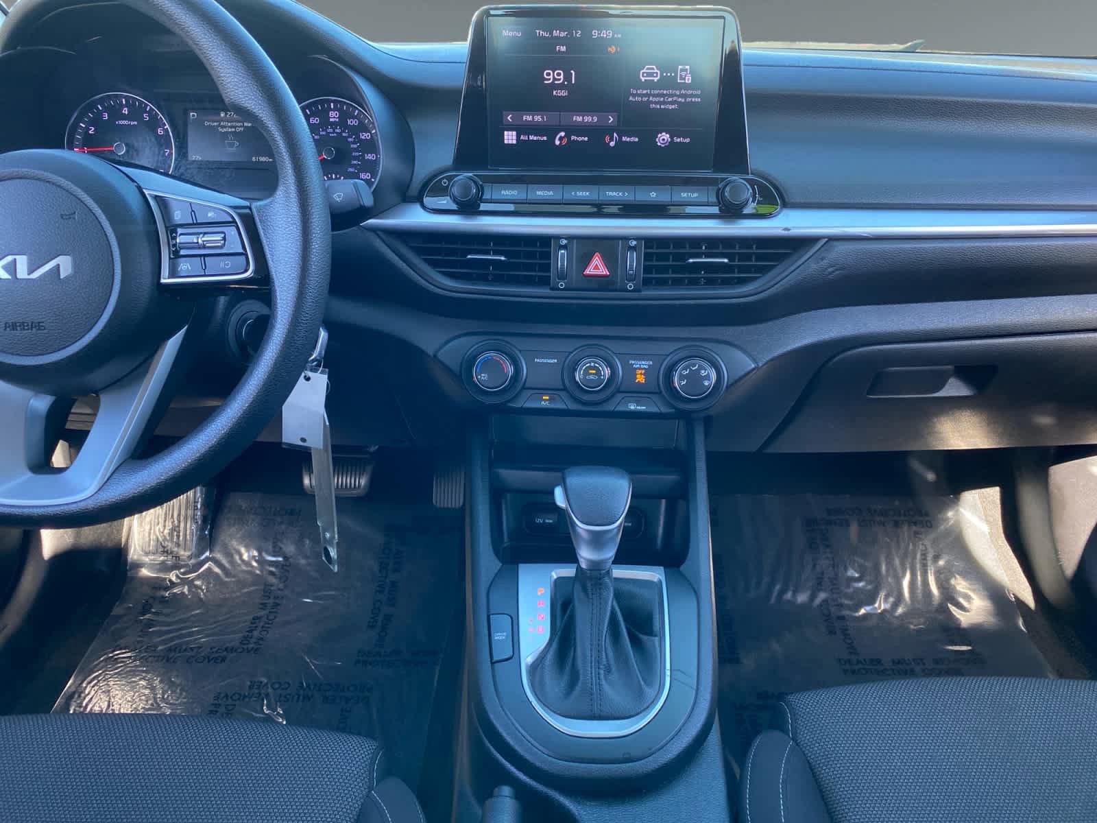 Used 2023 Kia Forte LXS image 11